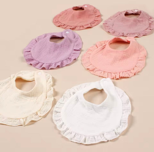 Muslin frill bibs
