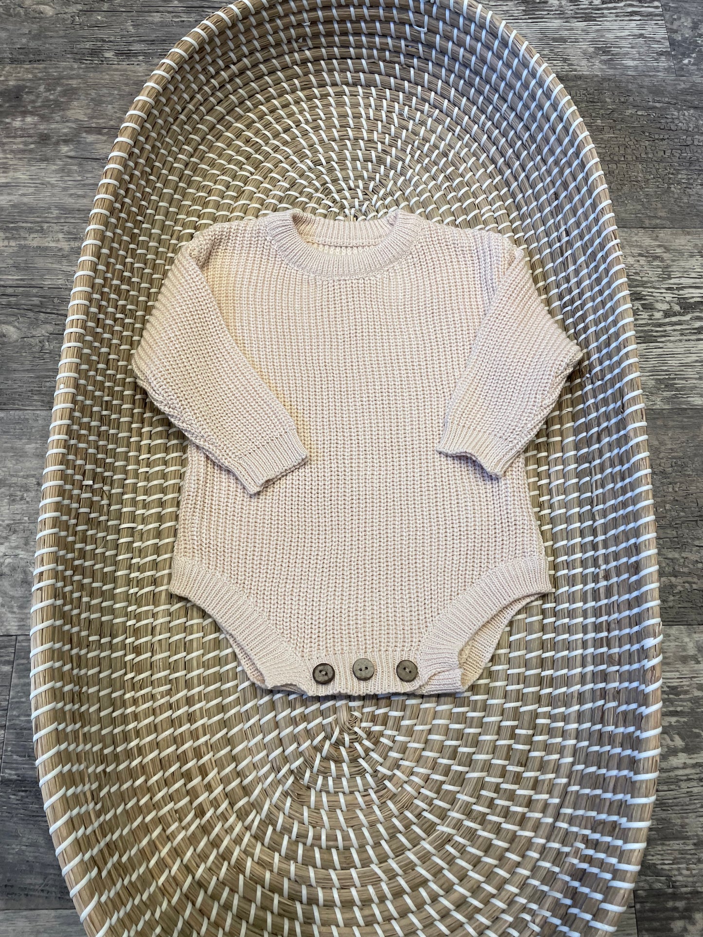Personalised knitted rompers