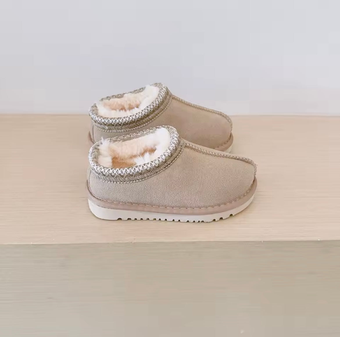 Winter short boots