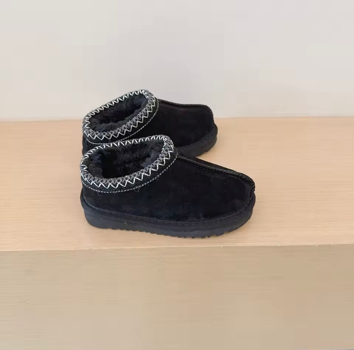 Winter short boots