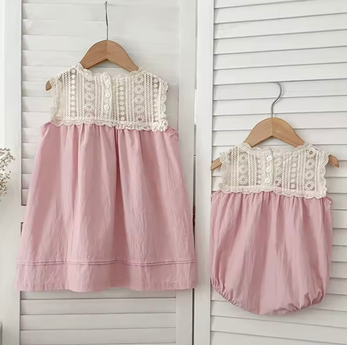 Crochet detail cotton dress