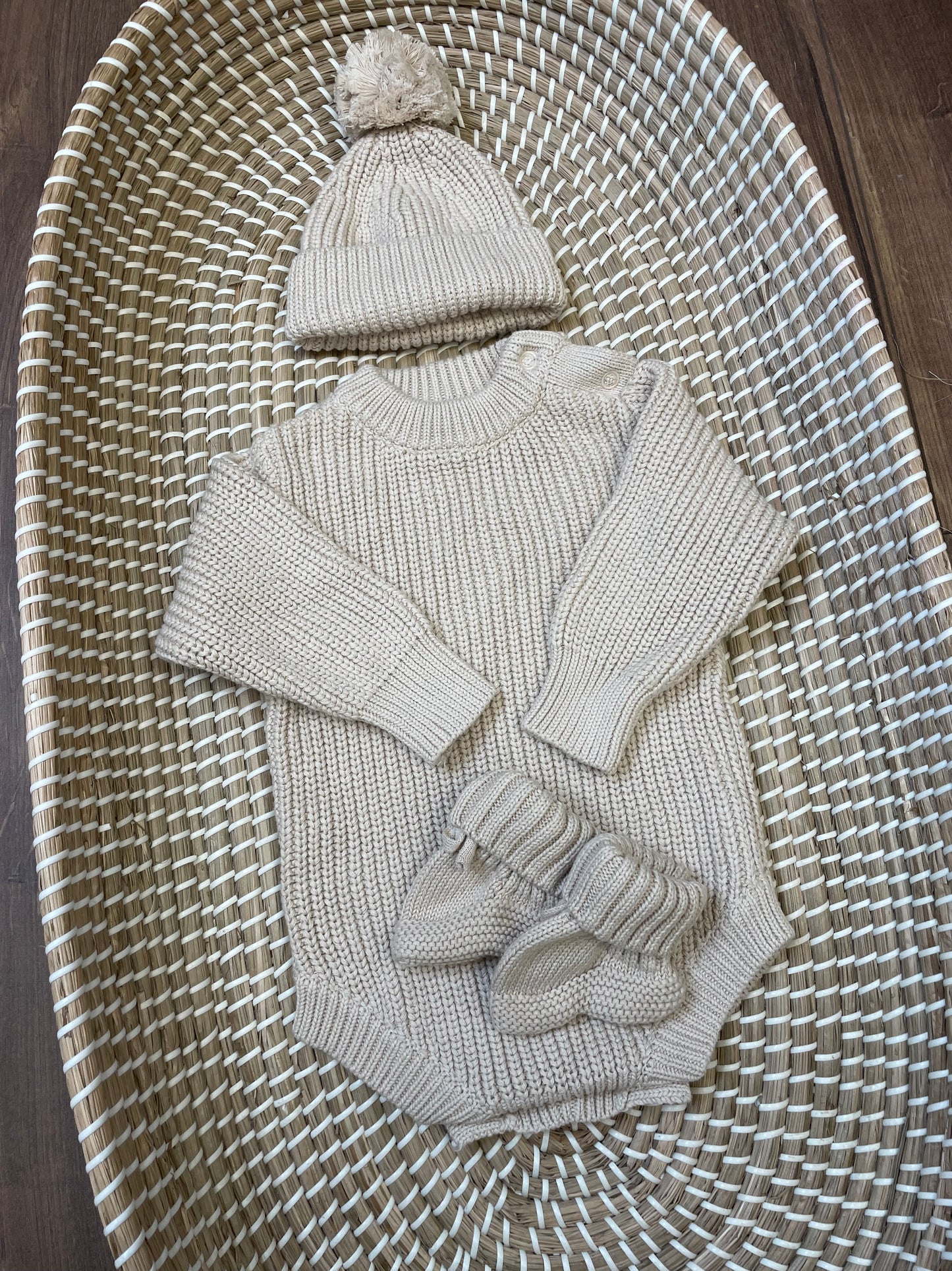 Personalised 3pc new baby knitted set