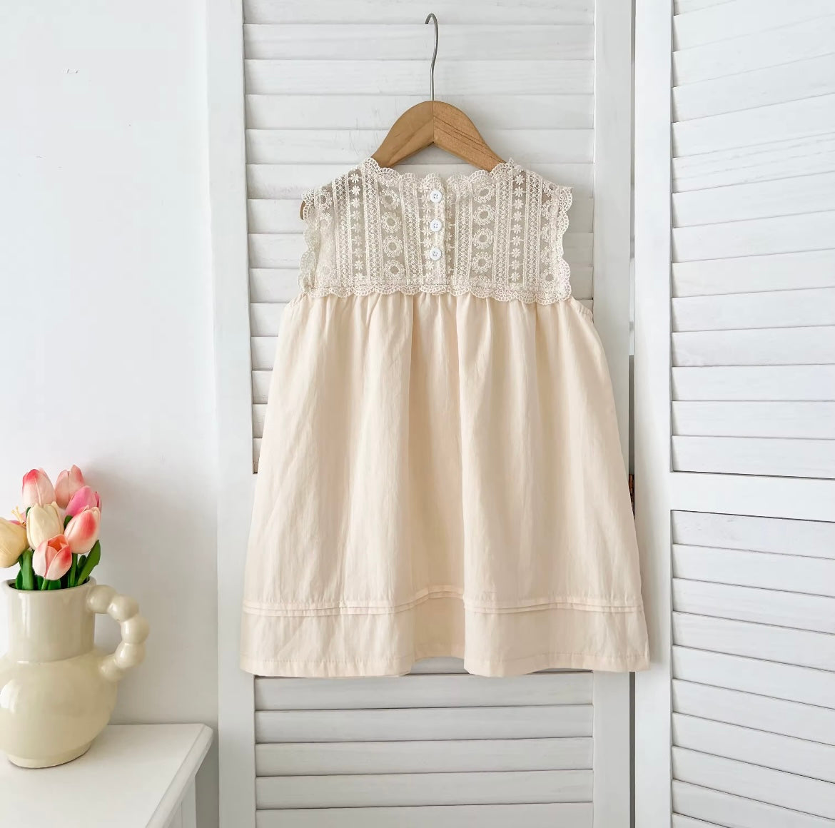Crochet detail cotton dress