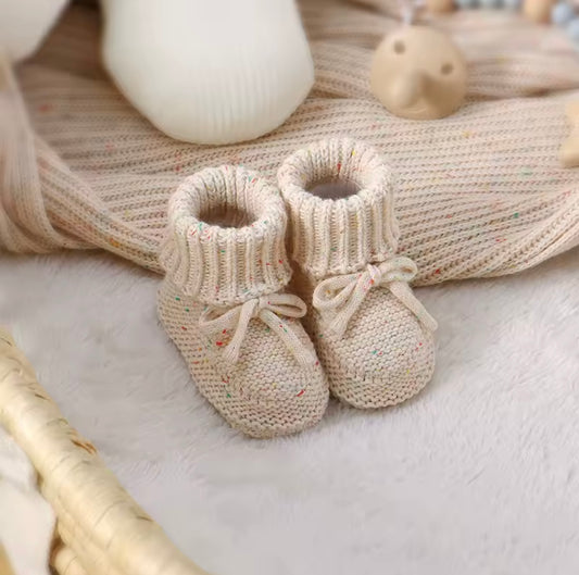 Cream knitted booties