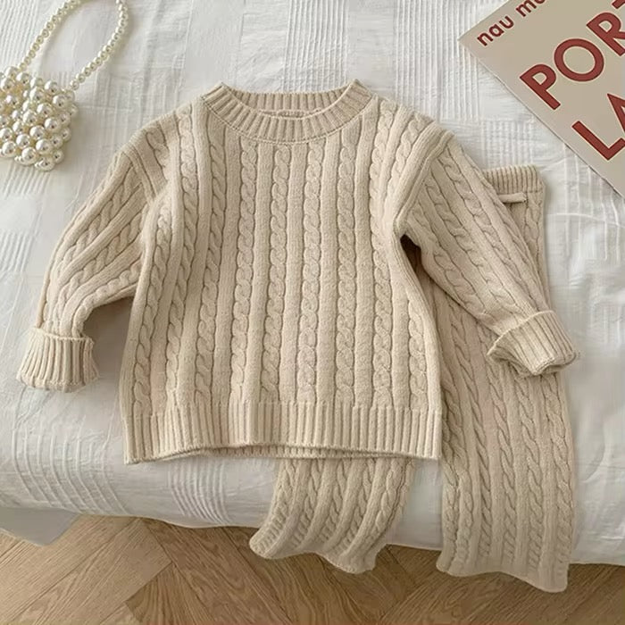 Knitted girls tracksuit