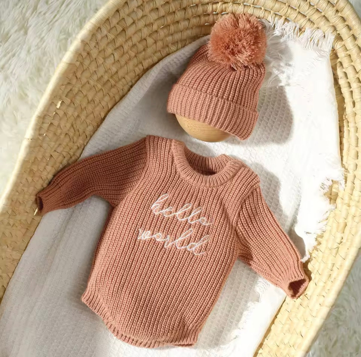 Hello World Knitted set