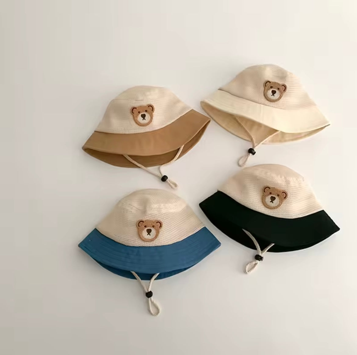 Bear mesh bucket hat
