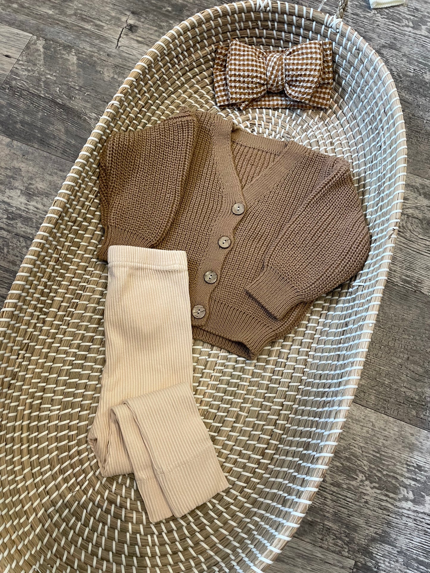 Handmade chocolate cardigan - In stock