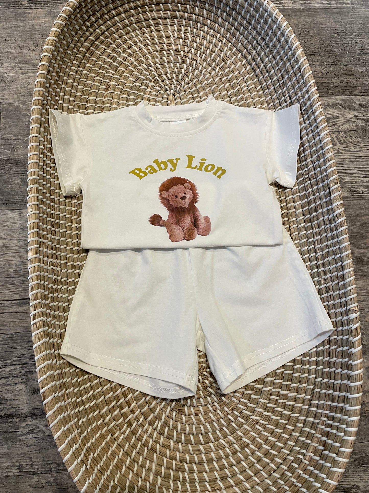 The lion shorts set