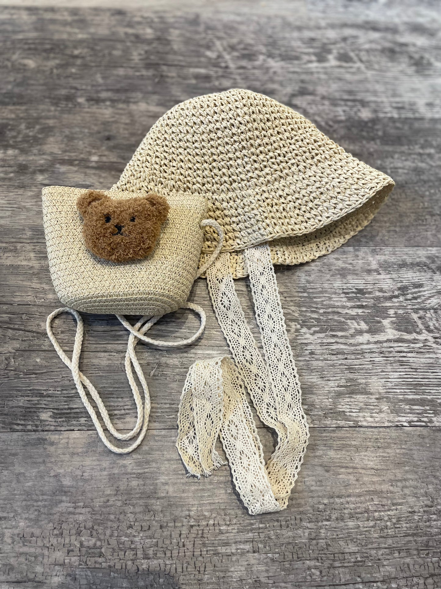 The Bonnie straw hat
