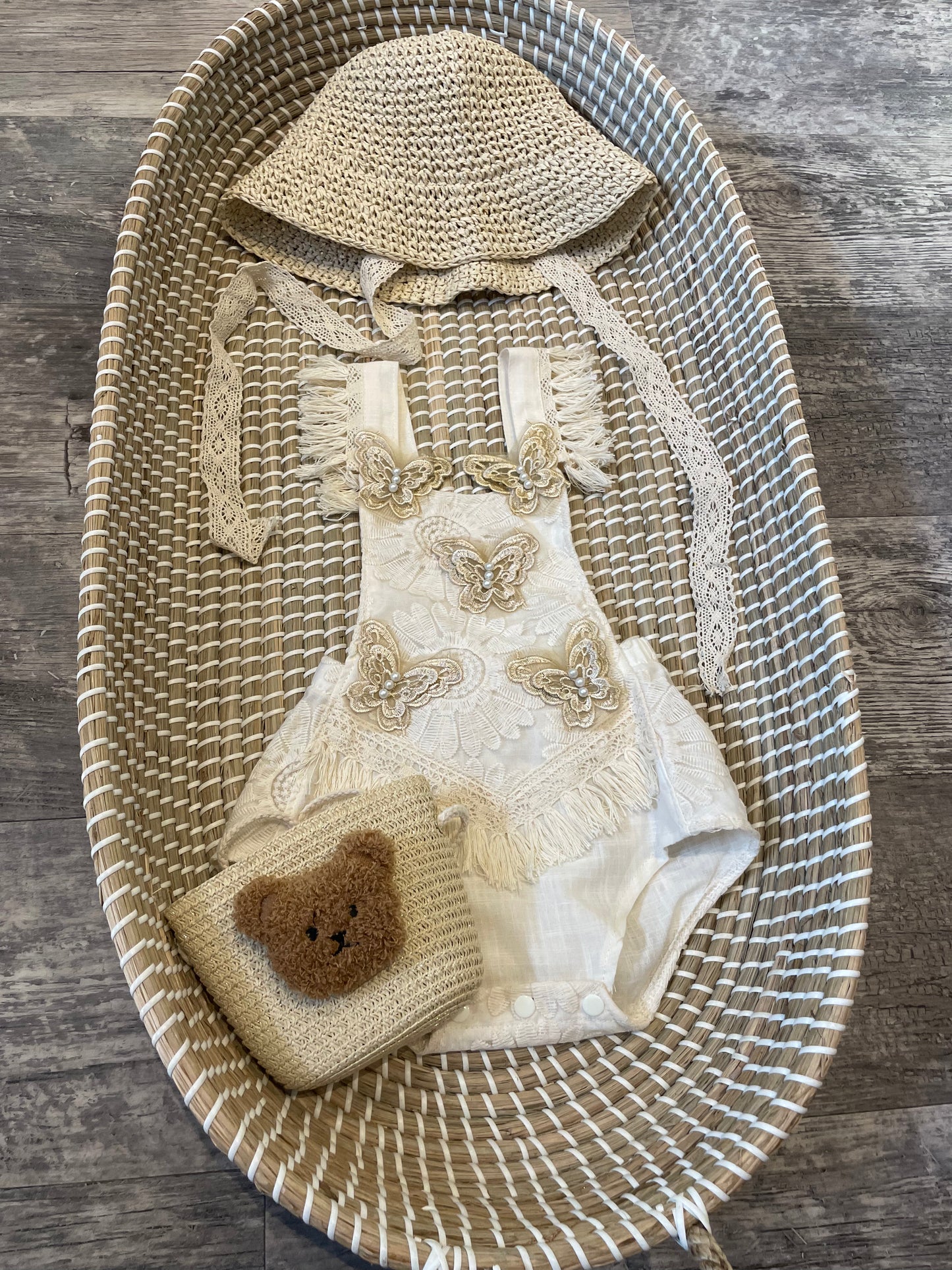 The Teddy straw mini cross body bag