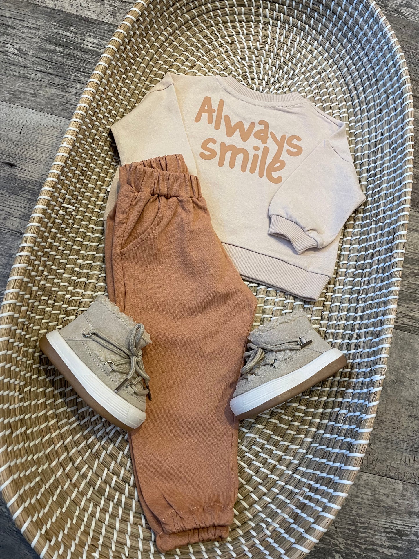 Always smile tracksuit