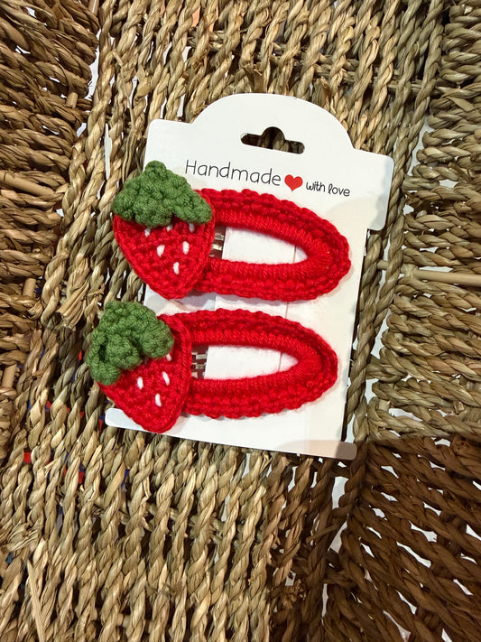 Strawberry clip set