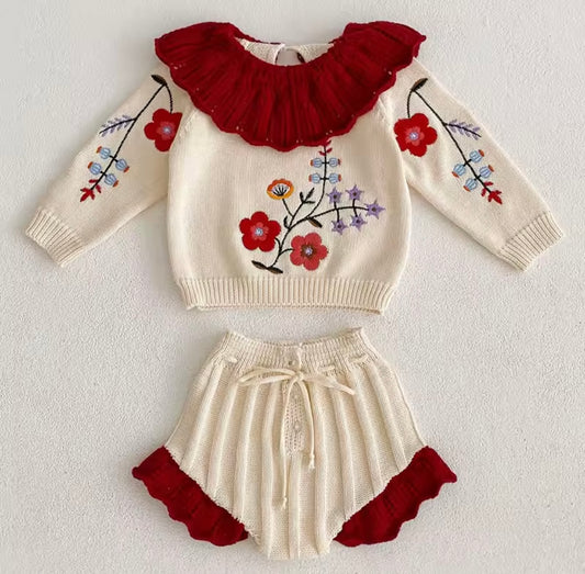 Red floral knitted set