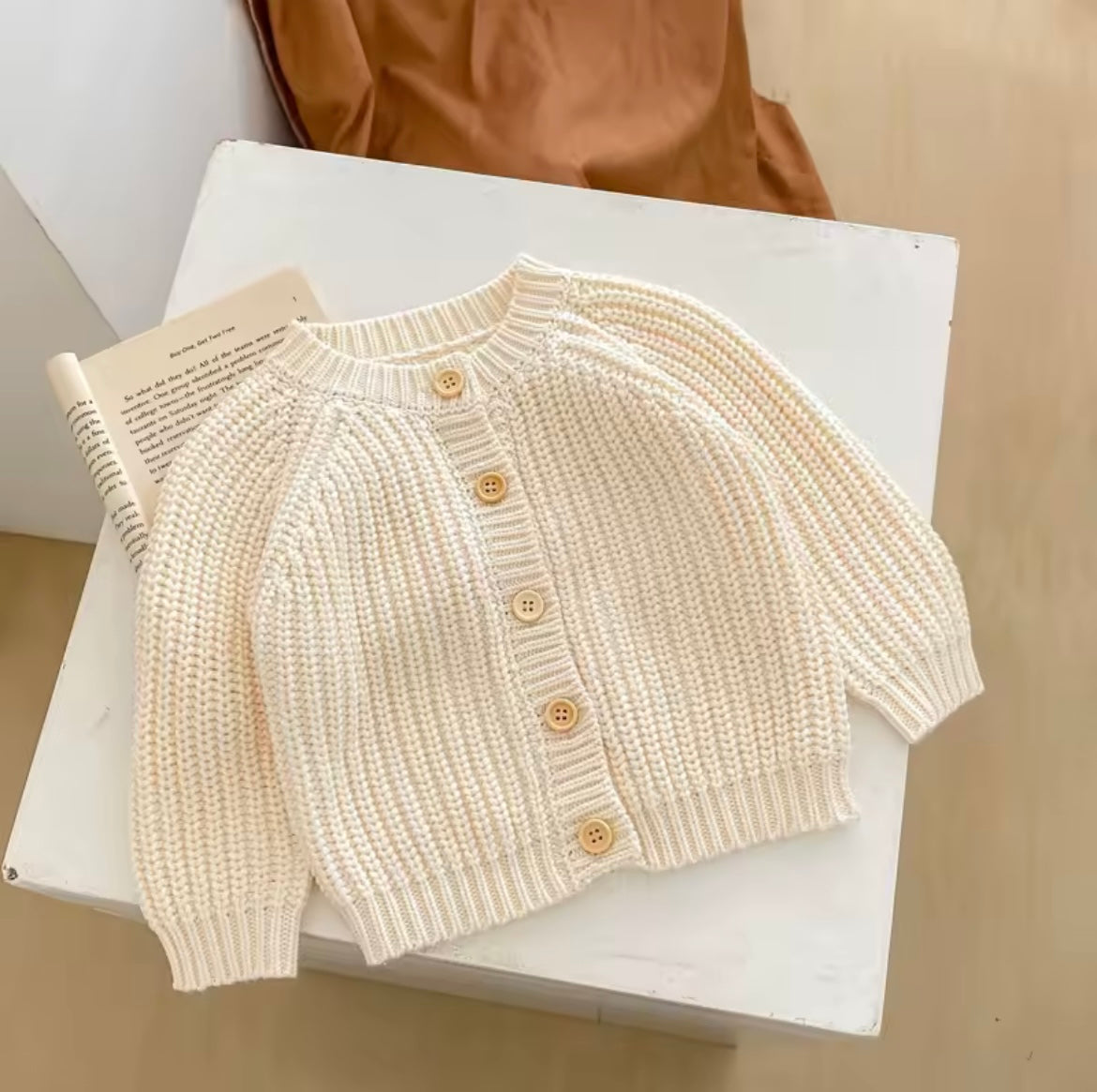 Thick knit cream cardigan