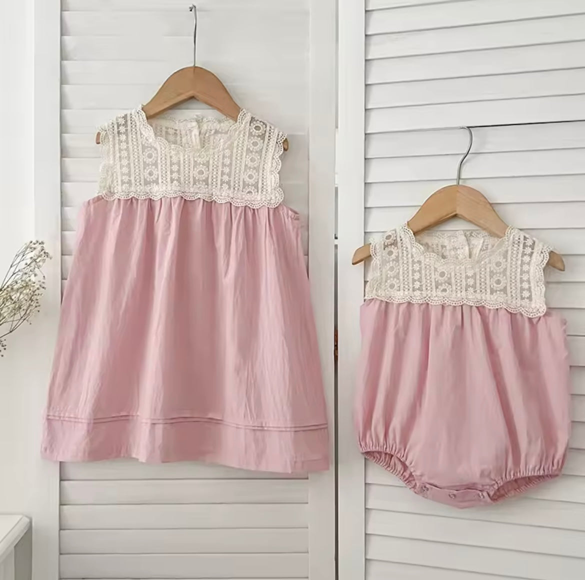 Crochet detail cotton dress