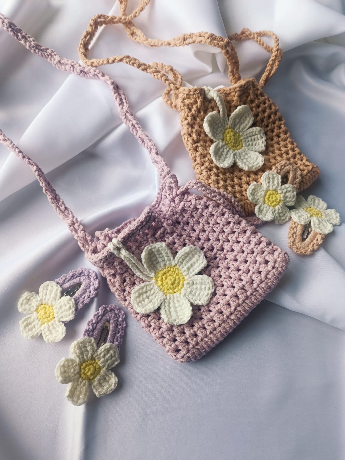 Hand knitted drawstring bag set