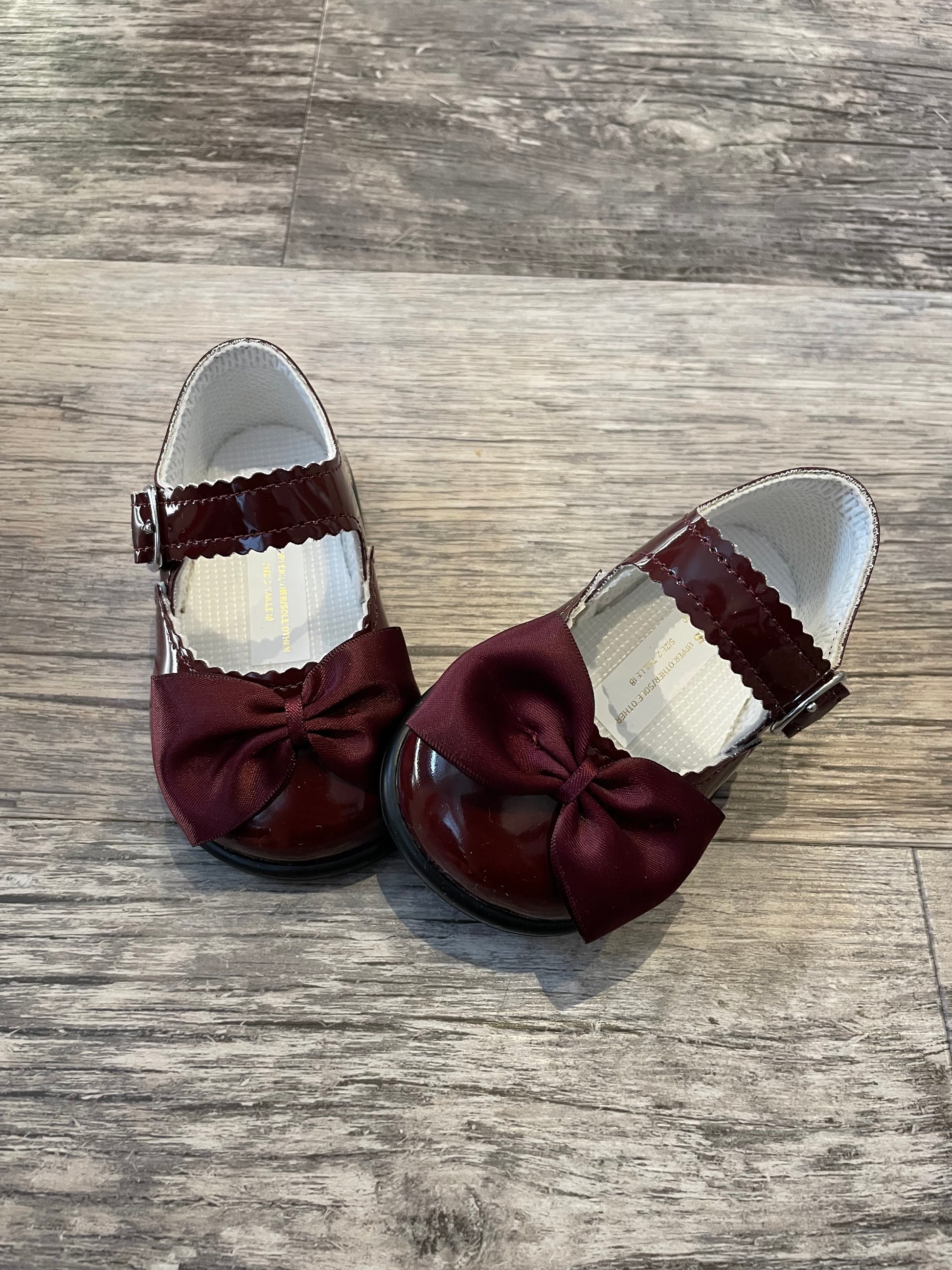 Burgundy bow hard sole shoes – Matilda Rose children's wear