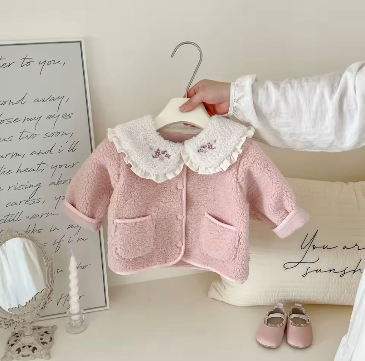 Fleece frill collar coat
