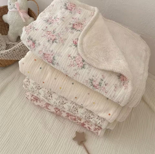 Personalised luxurious fleece muslin blanket