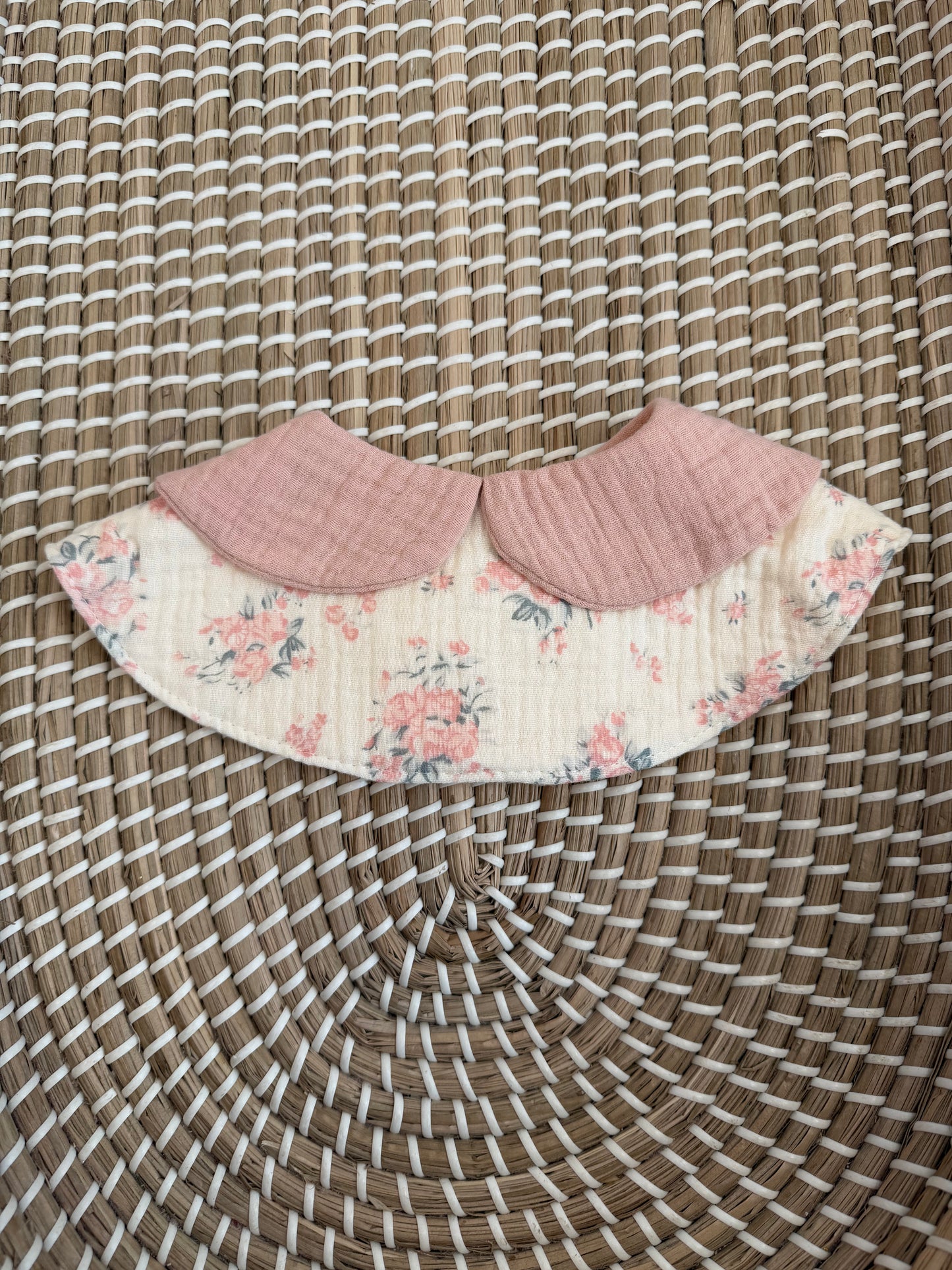 Muslin collar floral bibs