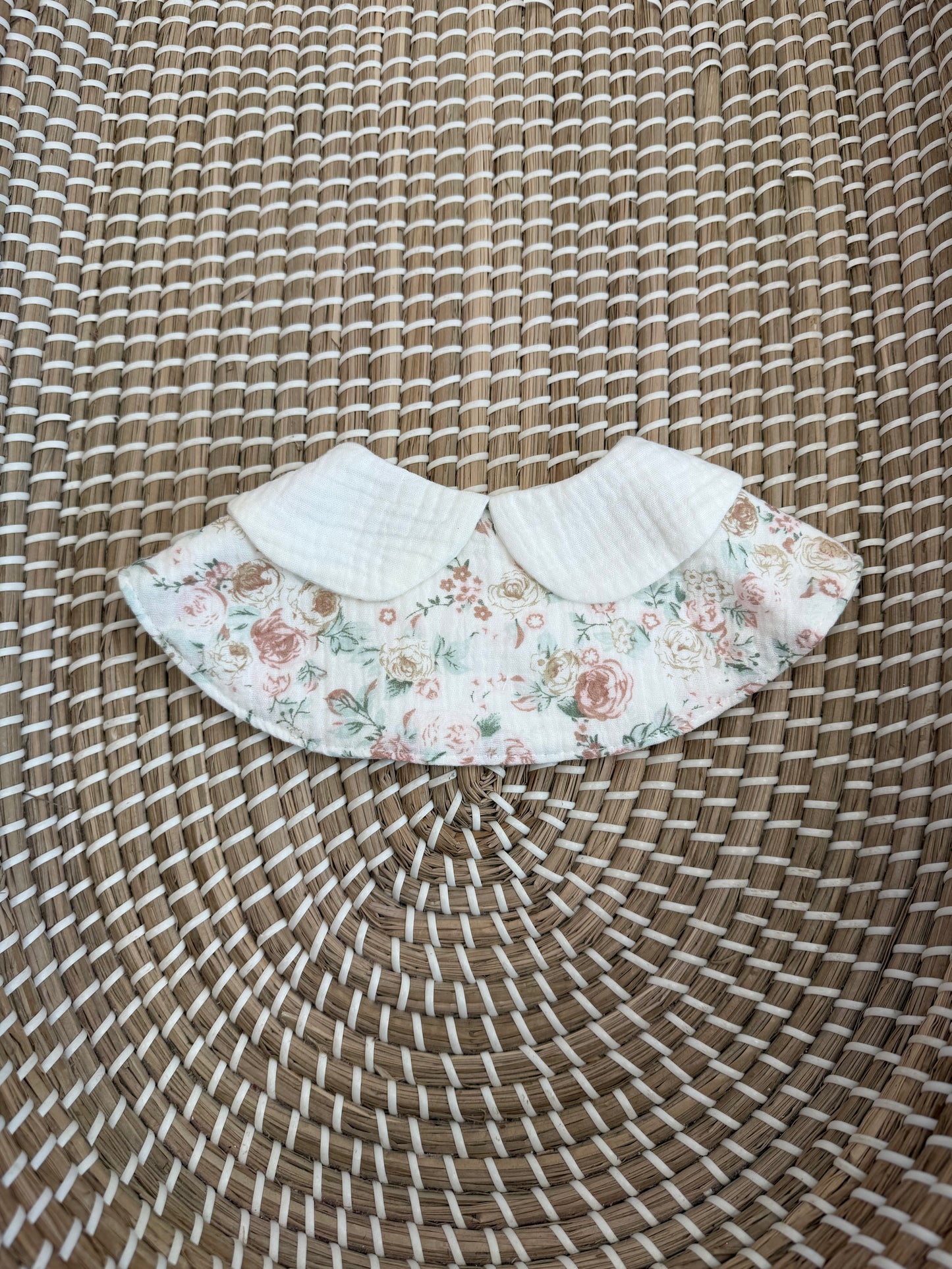 Muslin collar floral bibs