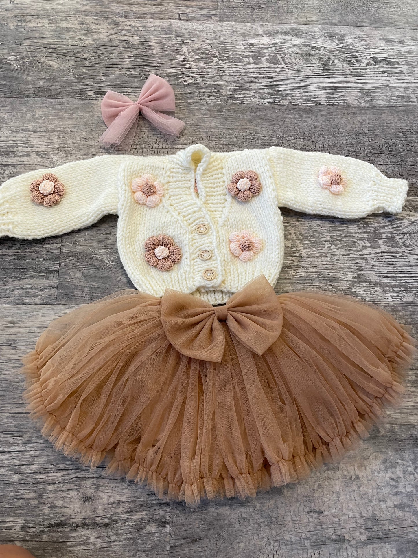 Large tulle bow