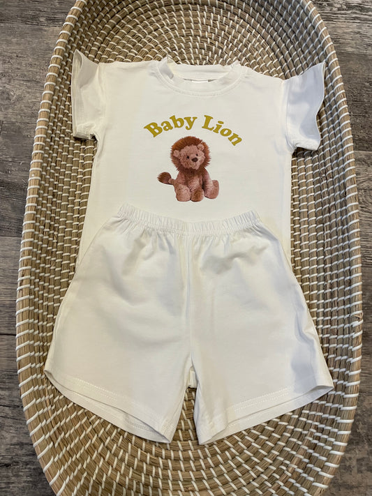 The lion shorts set